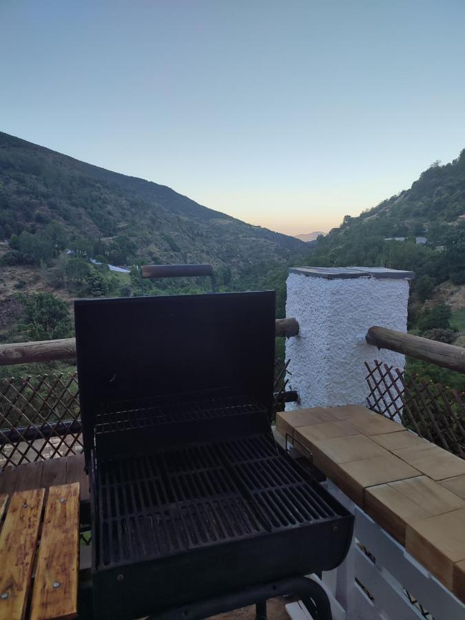 La Launa Apartamento Rural Trevélez エクステリア 写真