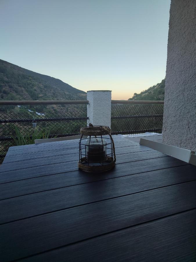 La Launa Apartamento Rural Trevélez エクステリア 写真