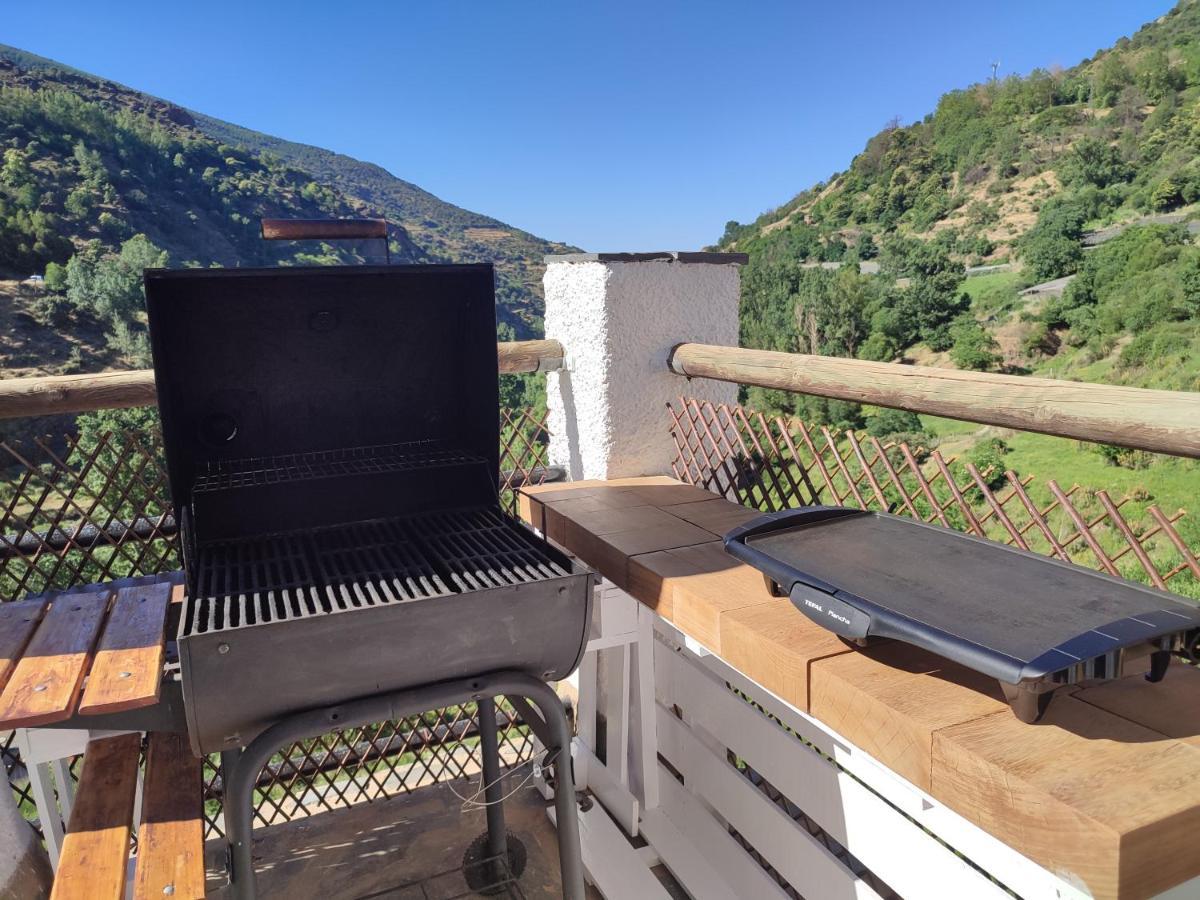 La Launa Apartamento Rural Trevélez エクステリア 写真